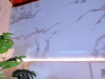 _valeryysmith_ live stage