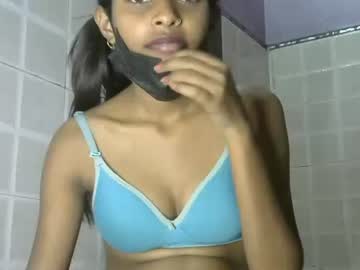 avery_lust01 live stage