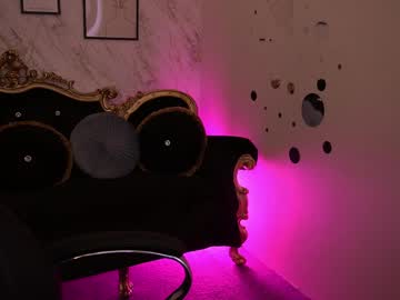 babe_dollie live stage