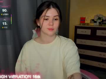 cutie_mili live stage
