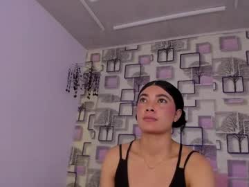 emilly_duque live stage