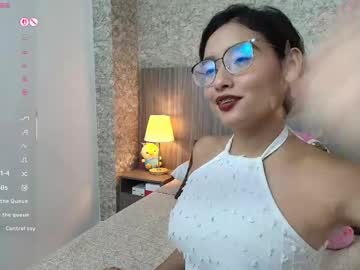 gabriela_vargas live stage