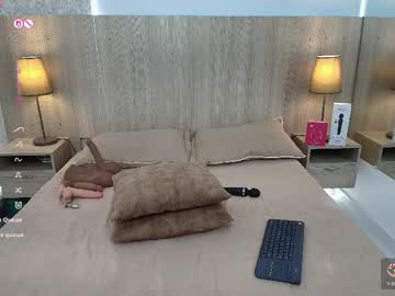 iris_gomez live stage