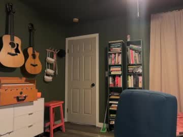 kaileeshy live stage