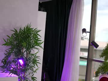 kiss_jess live stage
