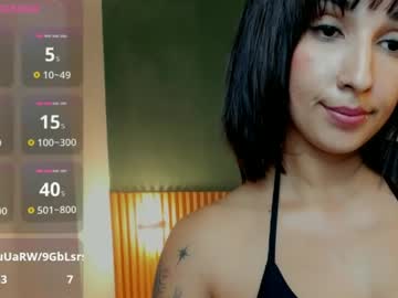 kristen_kassi live stage