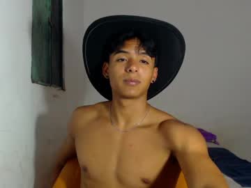 lewis_ly live stage
