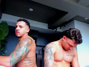 maximo_and_marcelo live stage