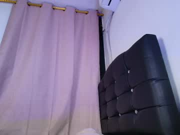 mia_depp live stage