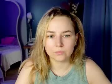 mira_mermayd live stage