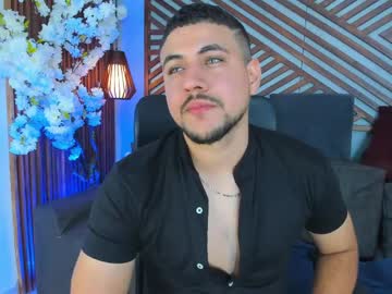 paul_rivera live stage