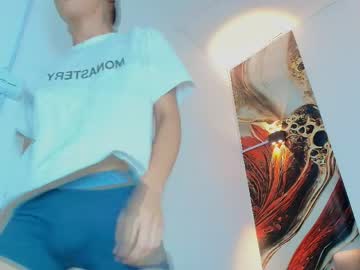 raphael_nyon1 live stage