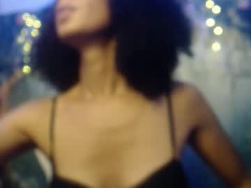 rosa_skinny live stage