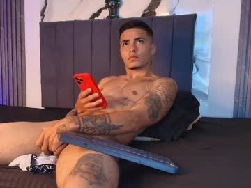 thomass_conor live stage