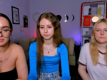 trixy_melison live stage