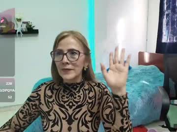 vanesa_mystic2 live stage