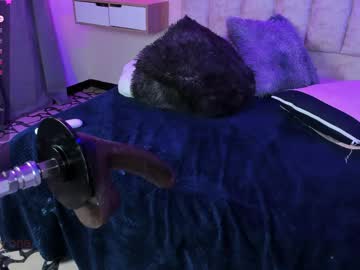 vicky_hot_x live stage